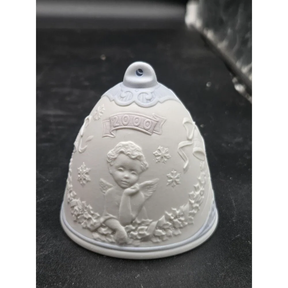 Lladro 2000 Annual Holiday Christmas Ornament Bell with Box #16700